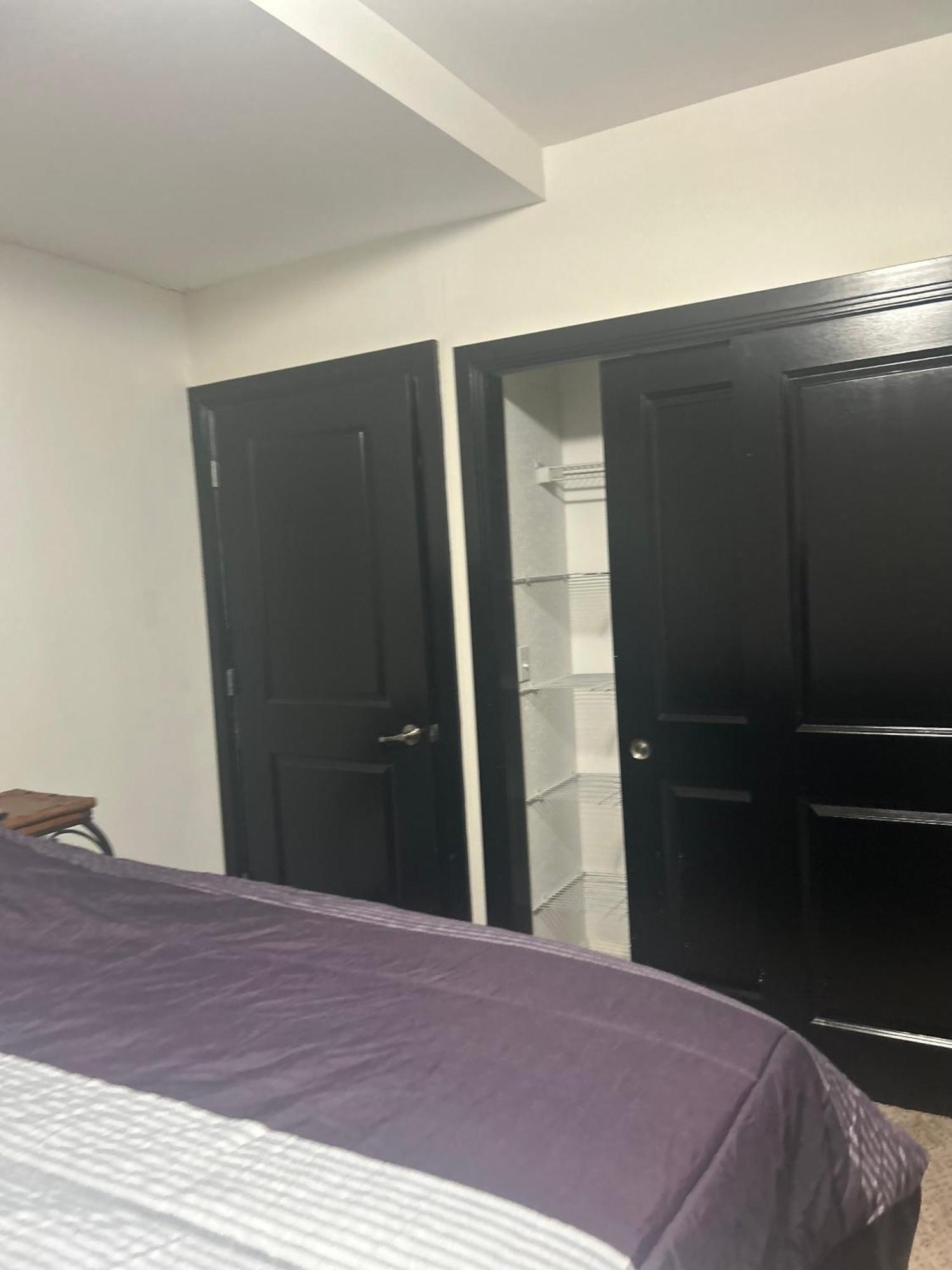 Bed And Breakfast In The Lake View Penthouse Cleveland Exteriör bild
